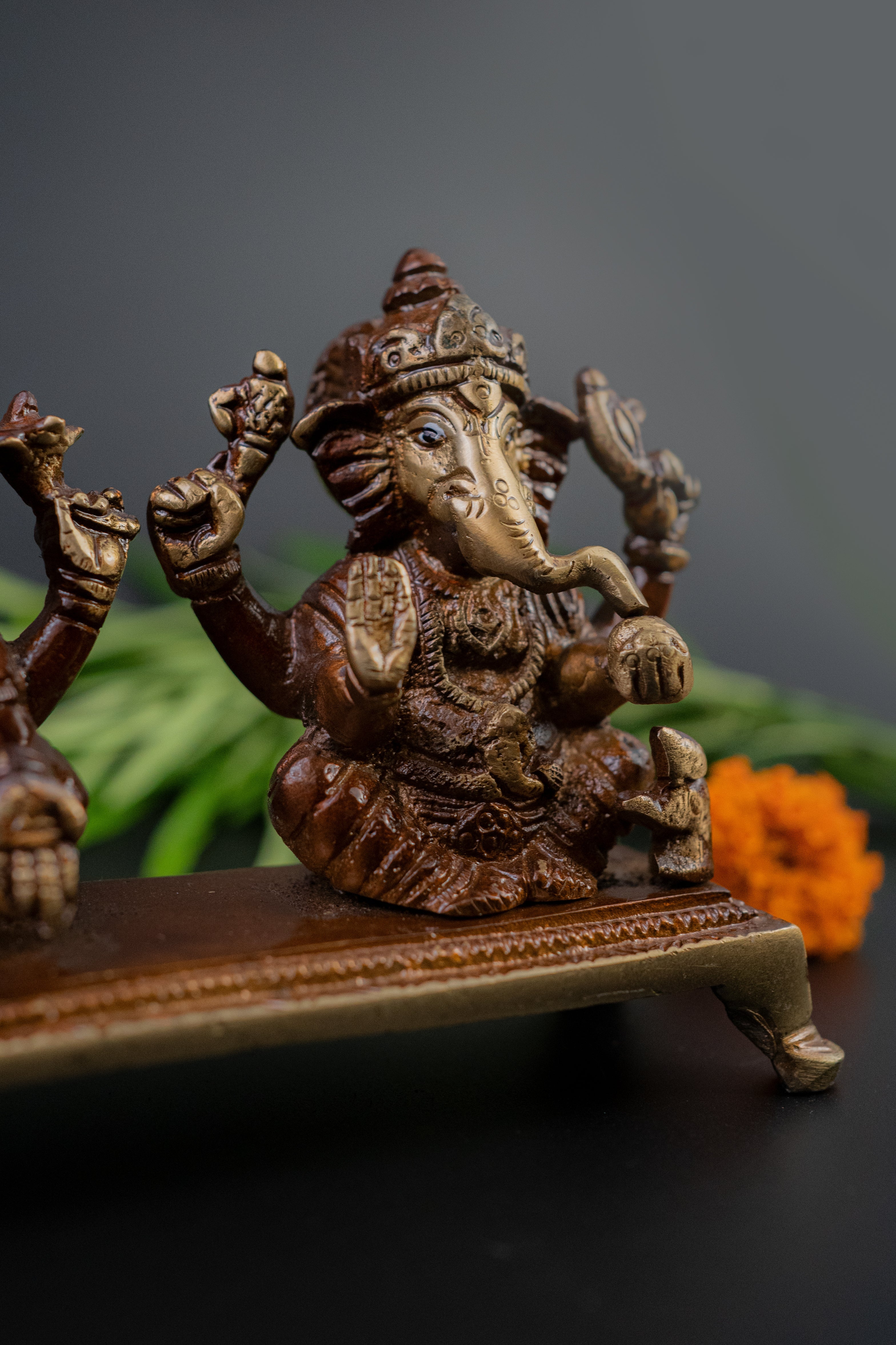 Brass Antique Lakshmi Ganesh with chowki