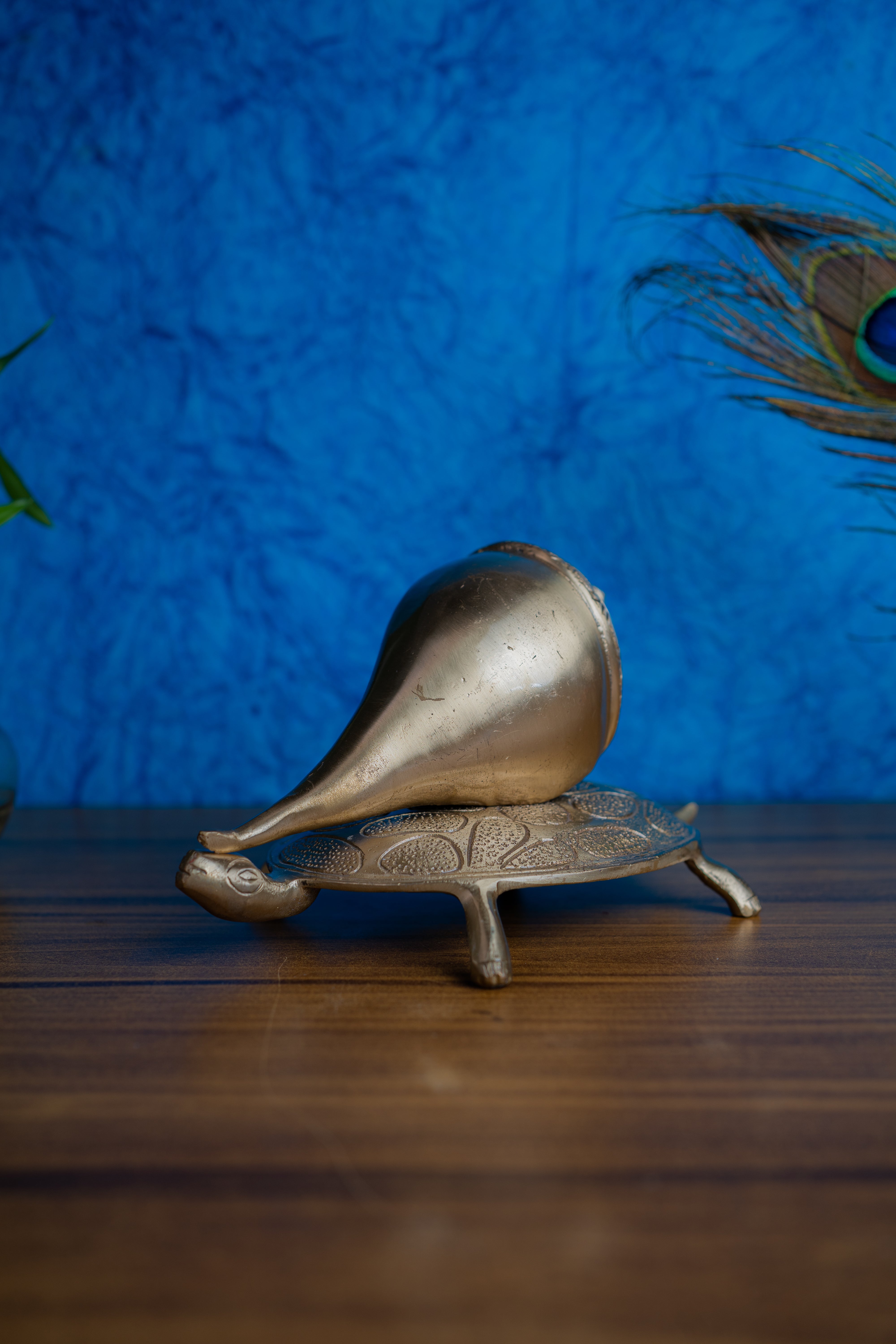 Auspicious Brass Shankh on Tortoise Base – Symbol of Prosperity & Protection