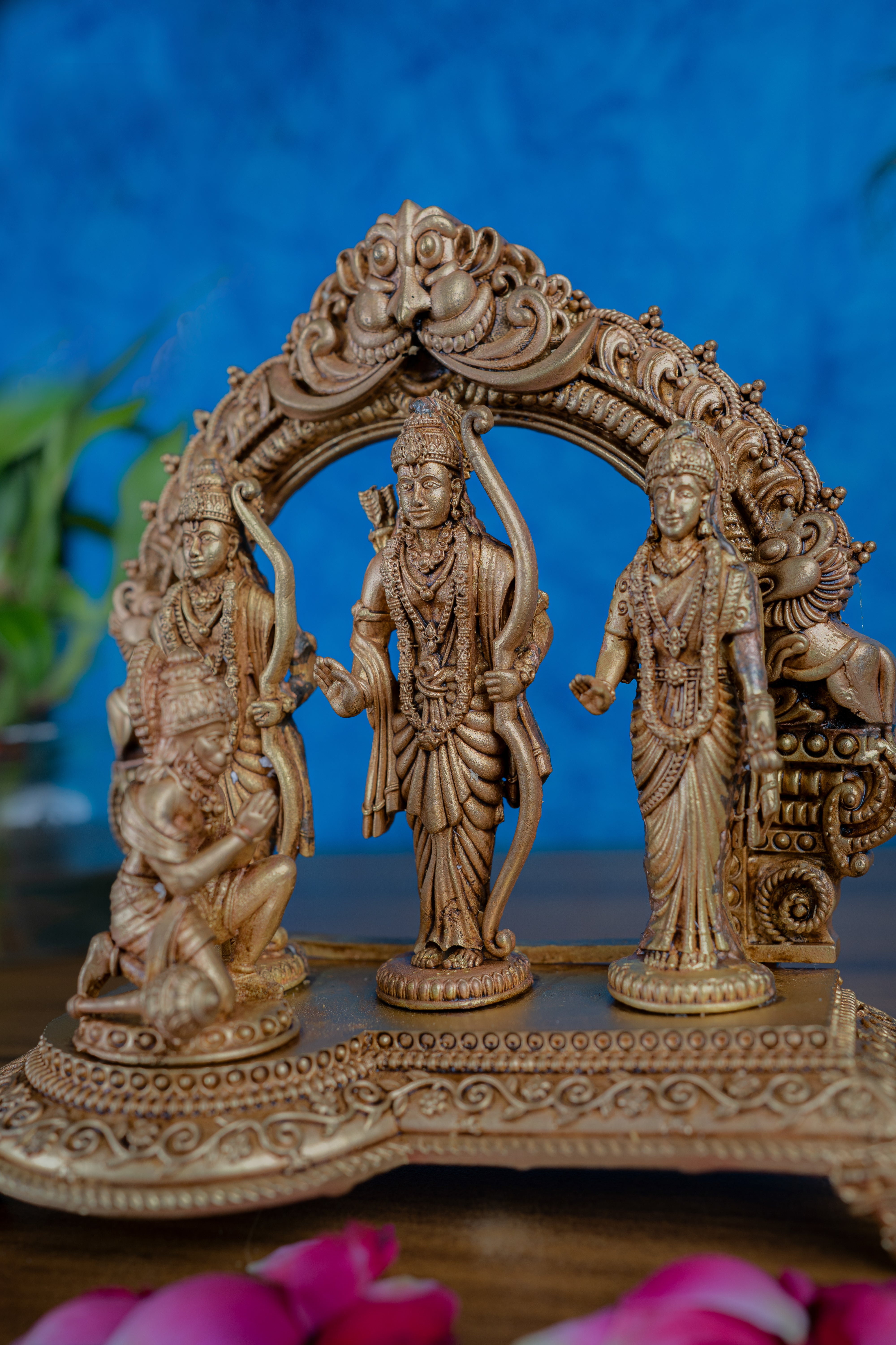Ram Darbar Brass Idol – Lord Ram, Sita, Lakshman & Hanuman Murti – Handcrafted Pooja & Home Temple Décor