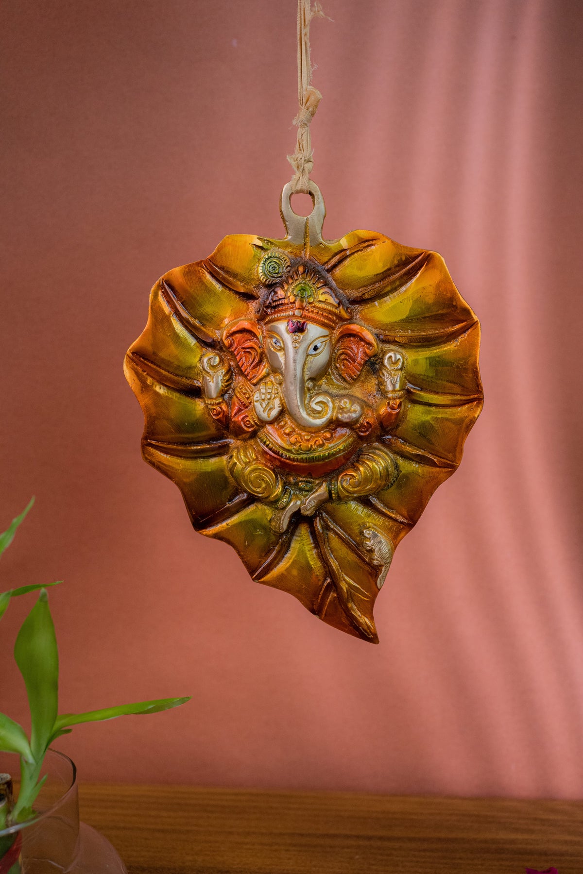 Divine Ganesha Wall Hanging on Peepal Leaf – Auspicious Home & Office Décor