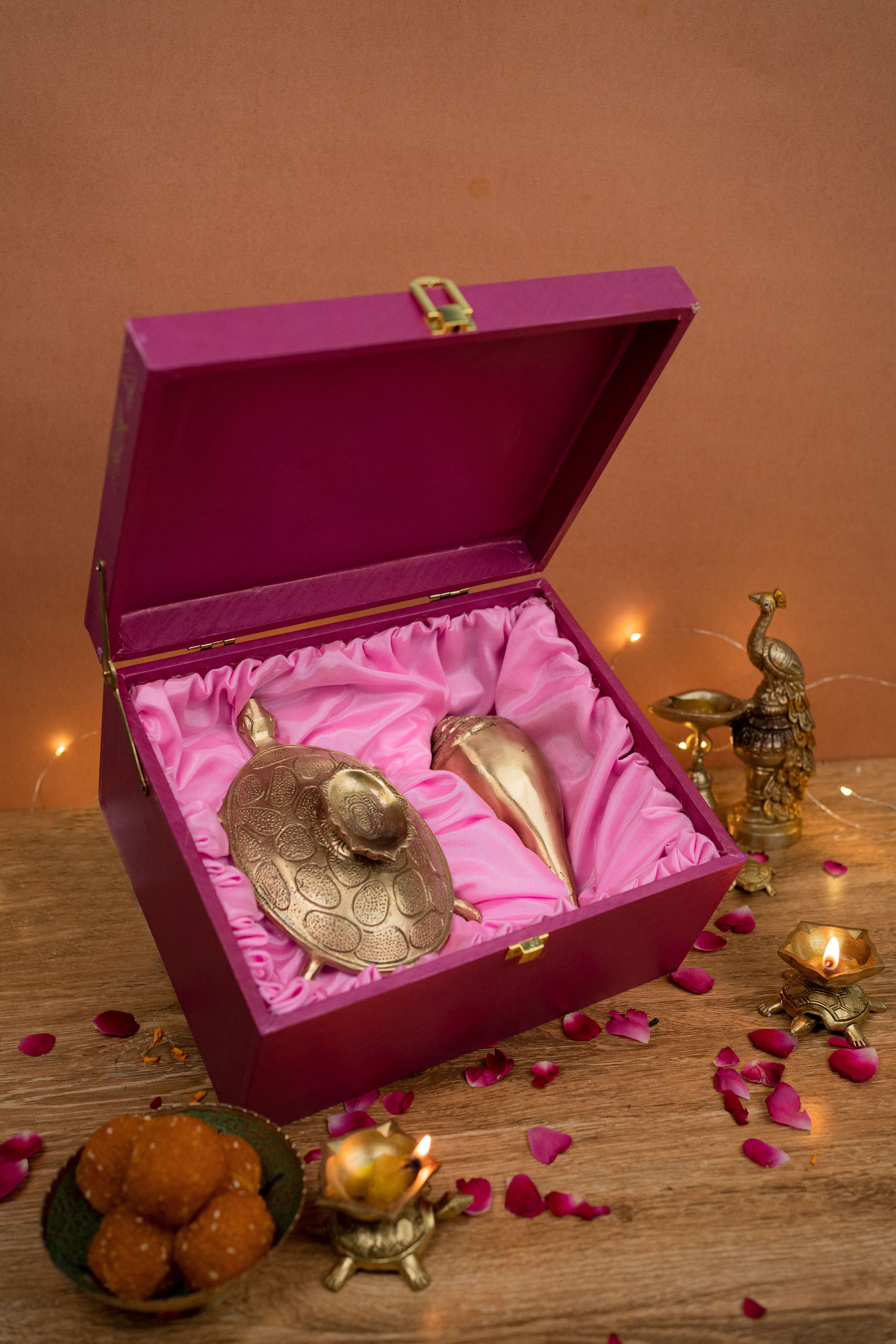 Auspicious Brass Shankh on Tortoise Base – Symbol of Prosperity & Protection