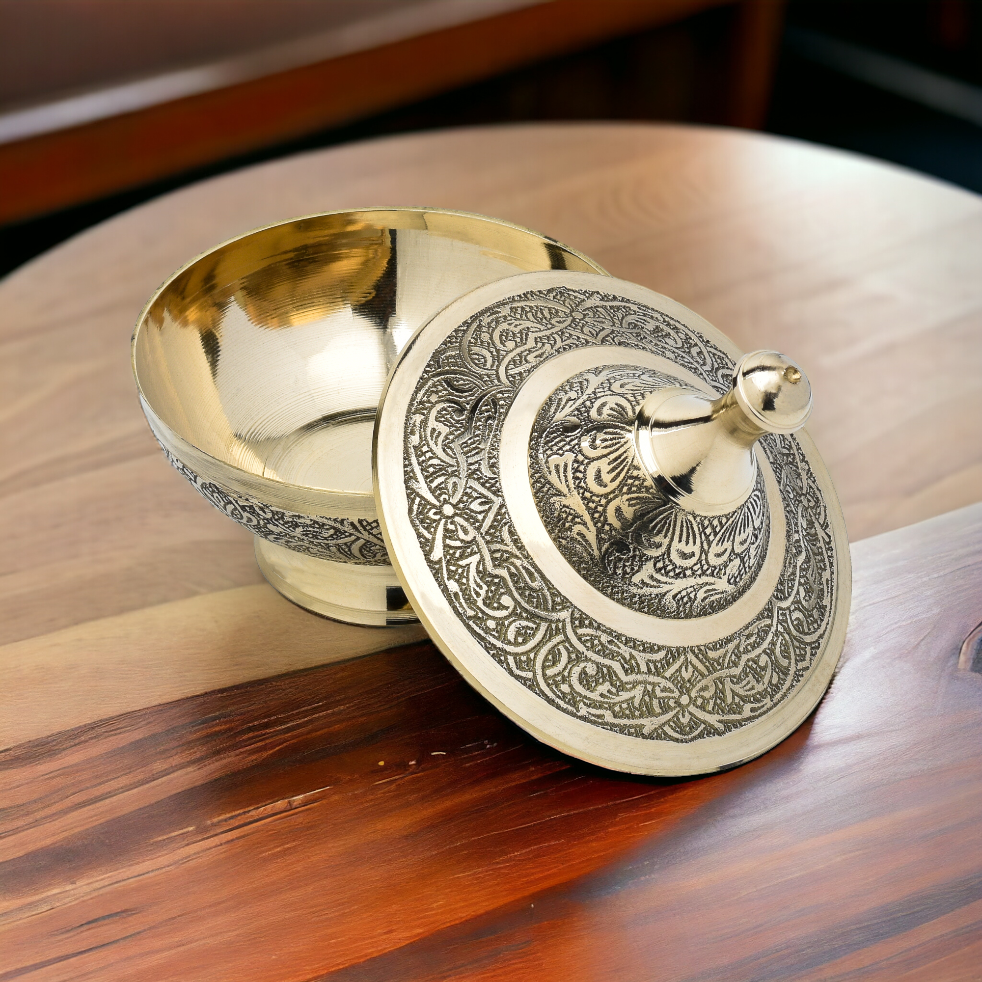 Brass Antique Brass Bowl with Lid - Carved