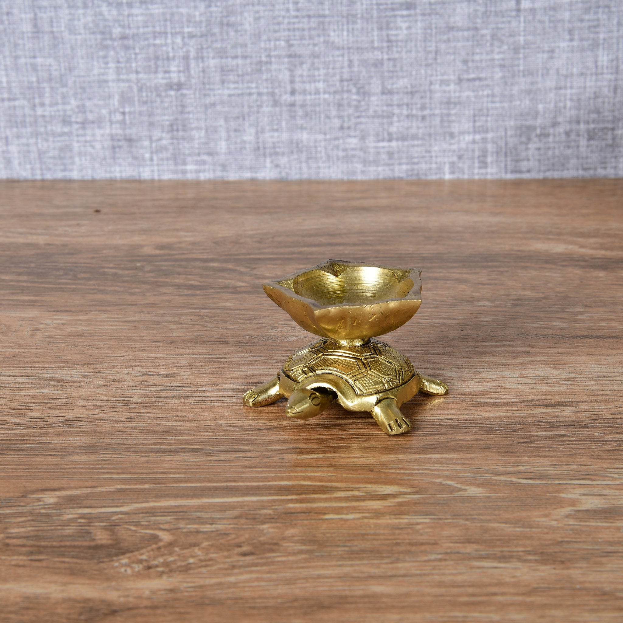 Sacred Brass Turtle Diya  – Auspicious Pooja Oil Lamps for Prosperity & Divine Light