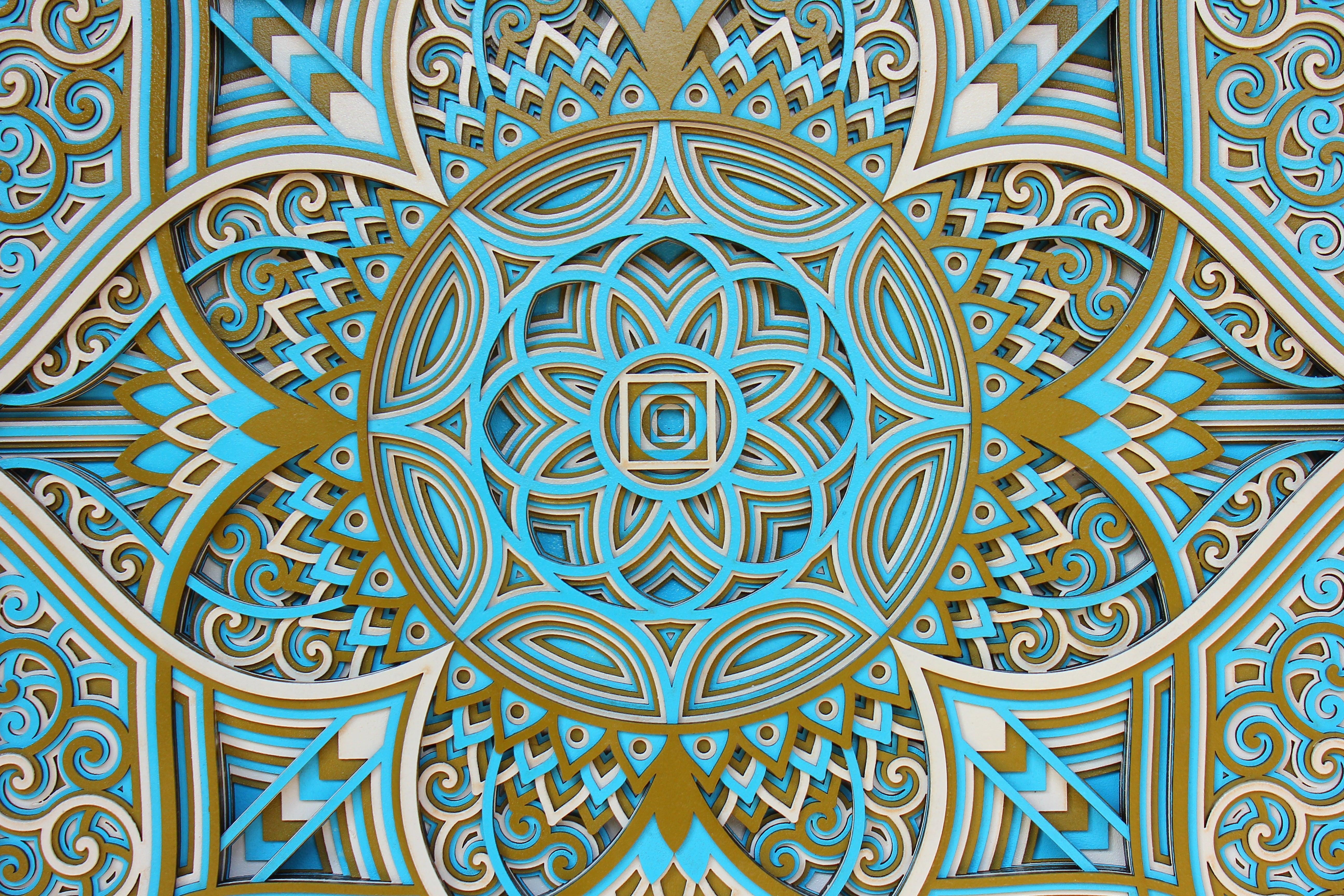 Tricolour Flower Sinri Square - 12 Layers