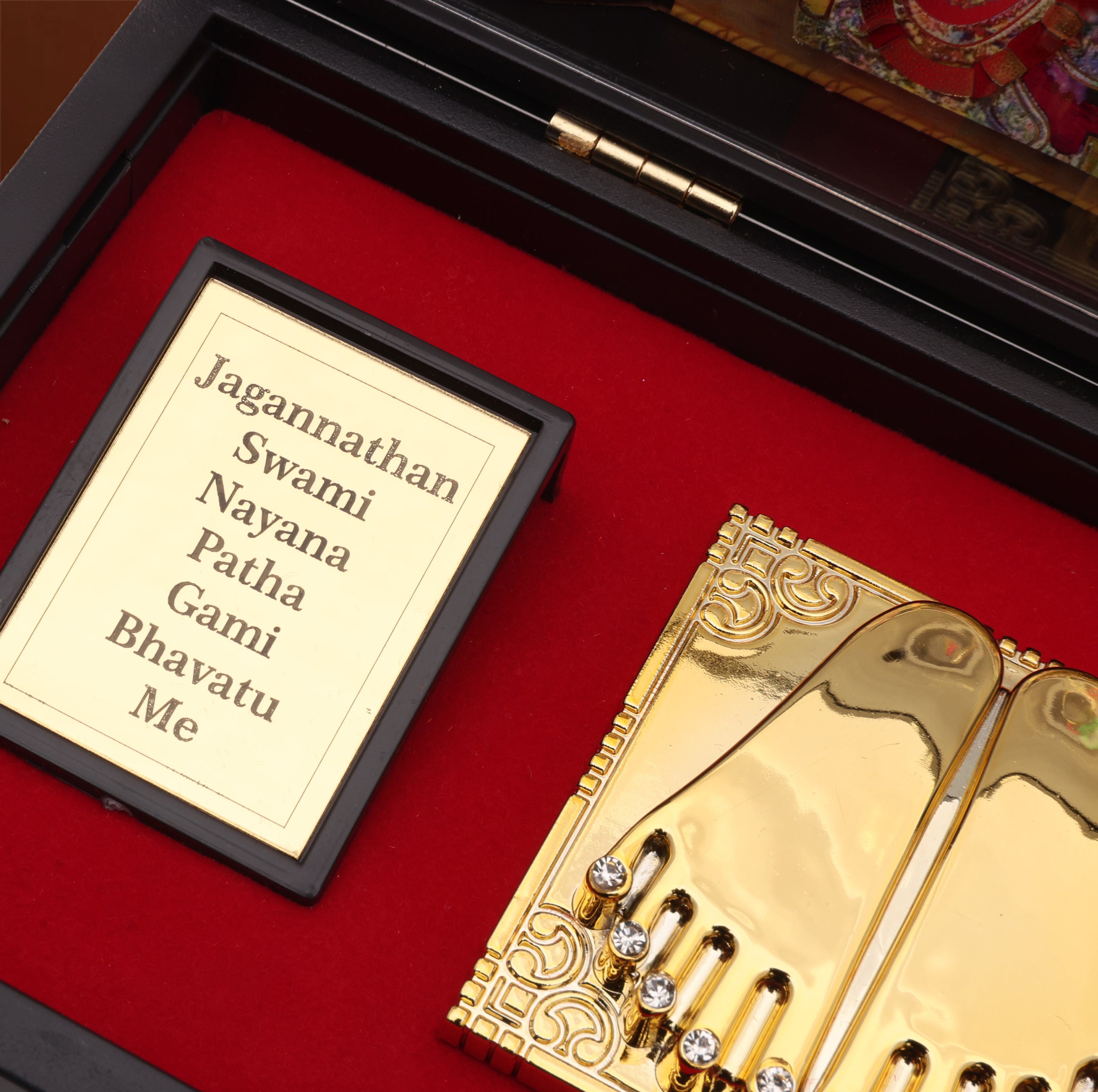 Lord Jagannath Pocket Temple – Compact Travel-Friendly Mini Mandir from Puri