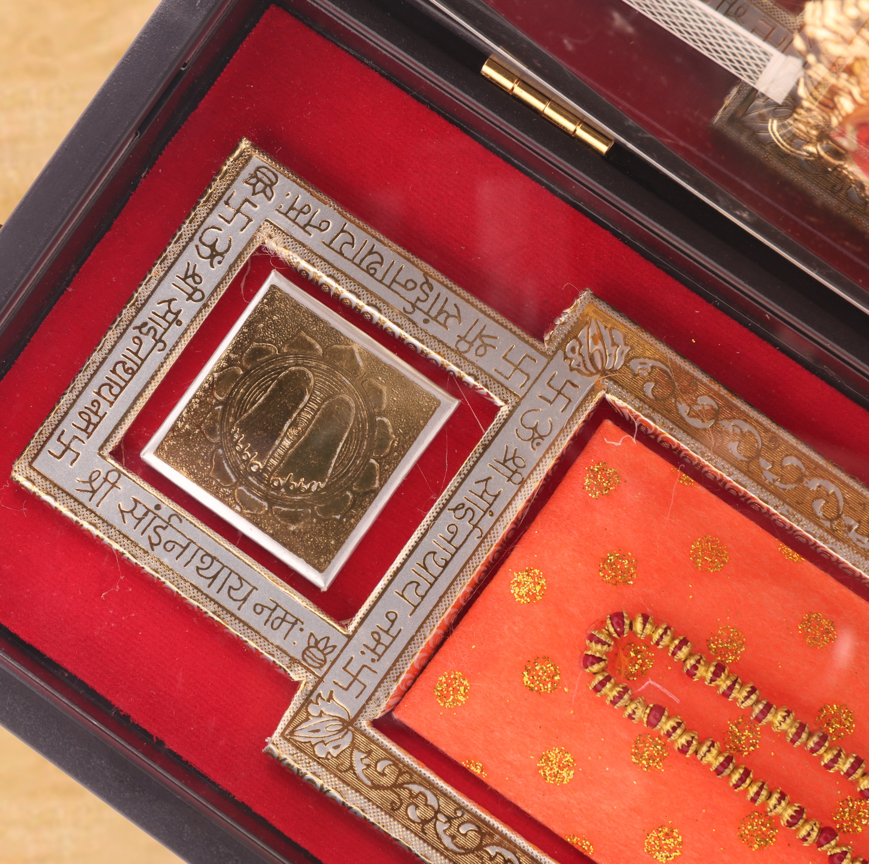 Sai Baba Pocket Temple – Miniature Mandir with Yantra & Mala for Blessings