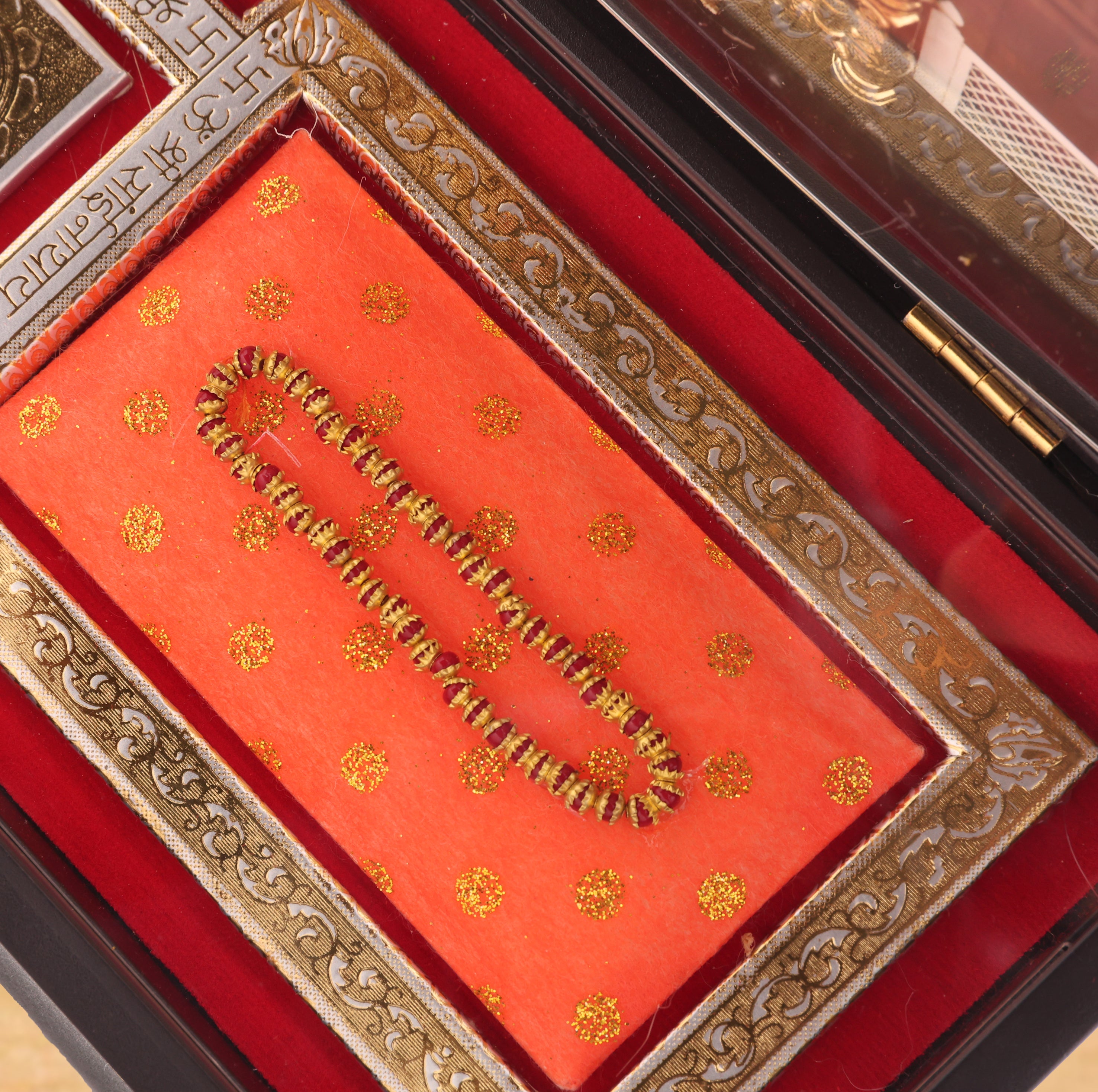 Sai Baba Pocket Temple – Miniature Mandir with Yantra & Mala for Blessings